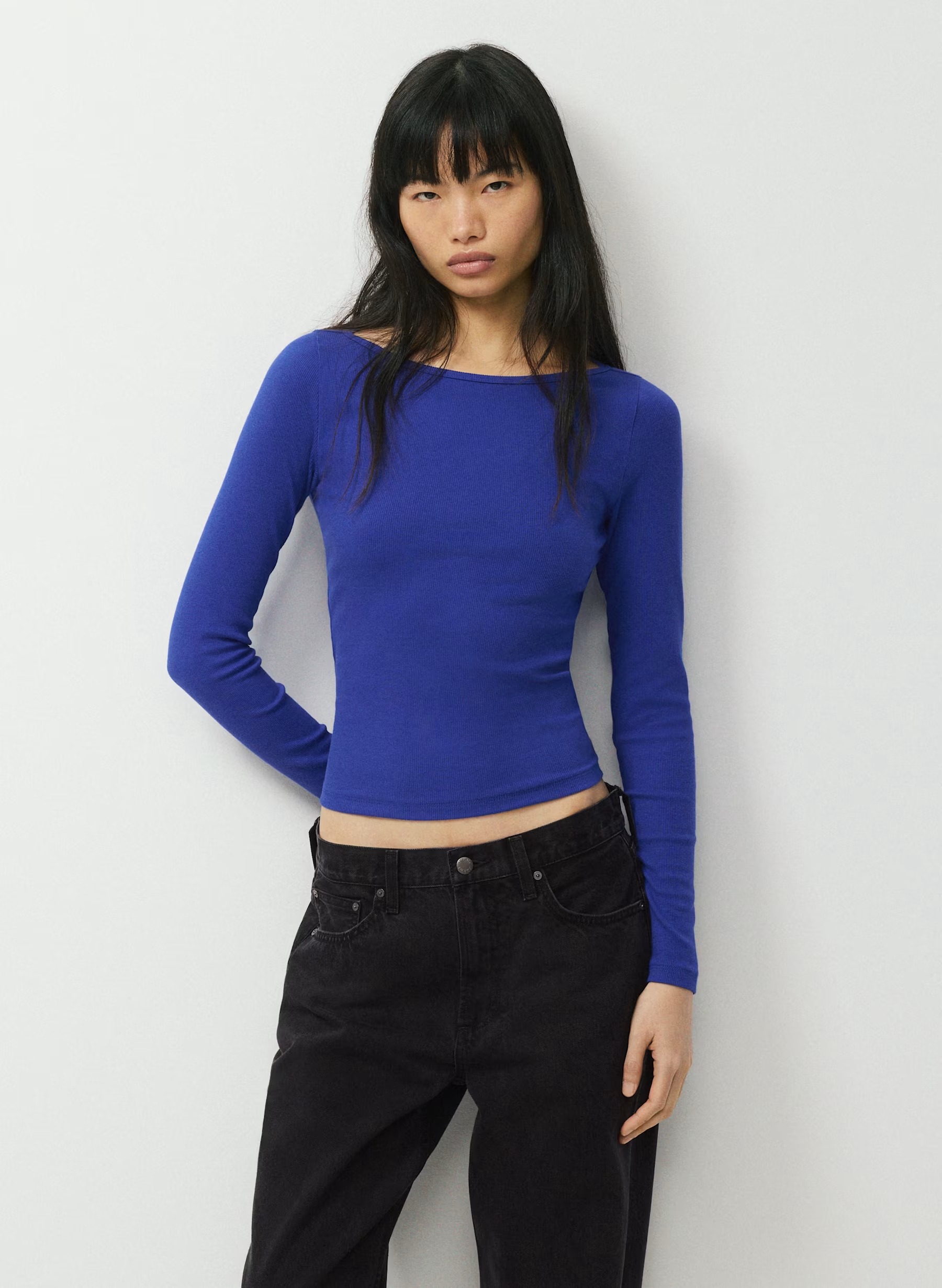 Aritzia, Homestretch Rib Airwave Longsleeve in Ablaze Blue
