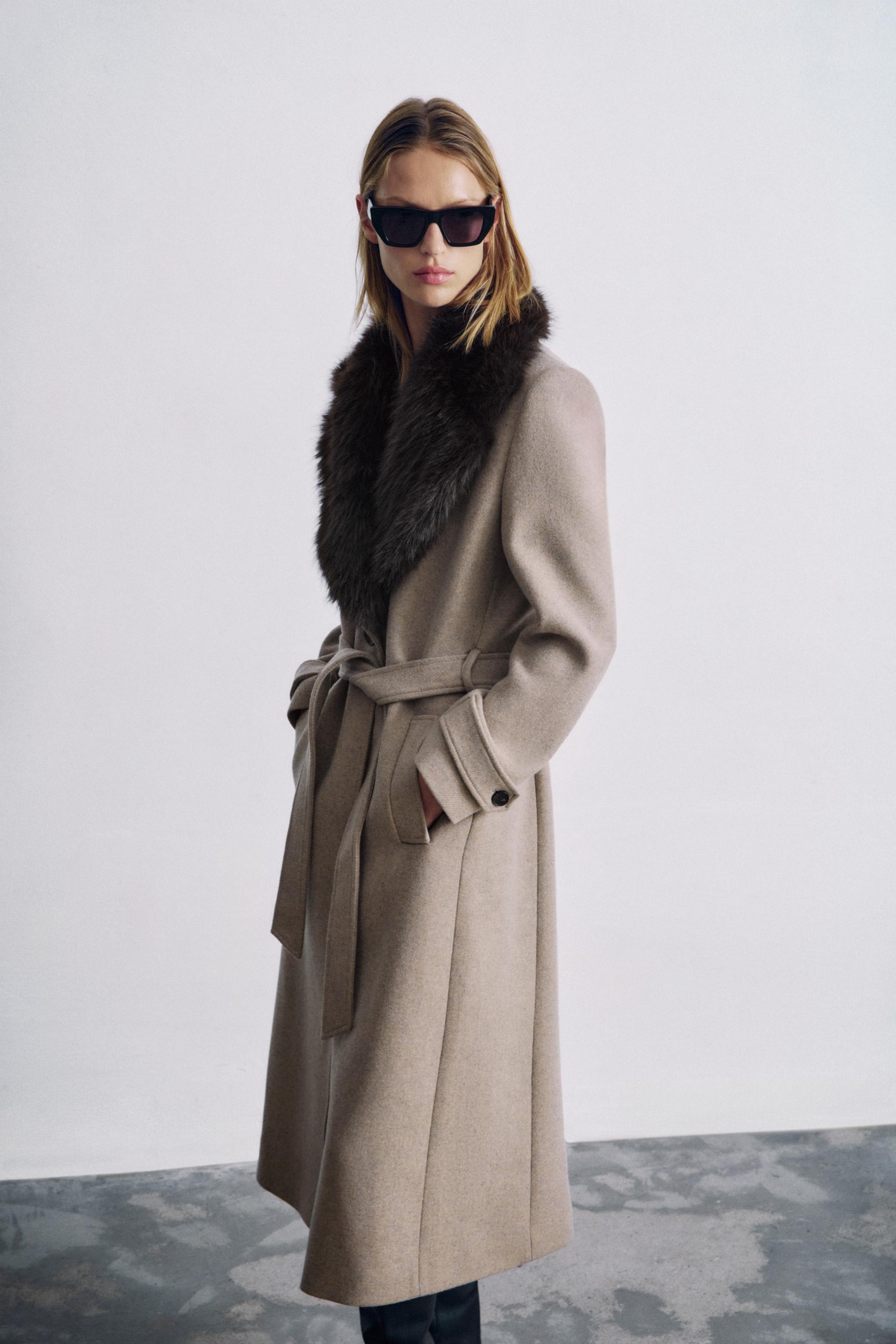 ZARA Wool Coat With Detachable Faux Fur Lapel - Light Mink - Xs