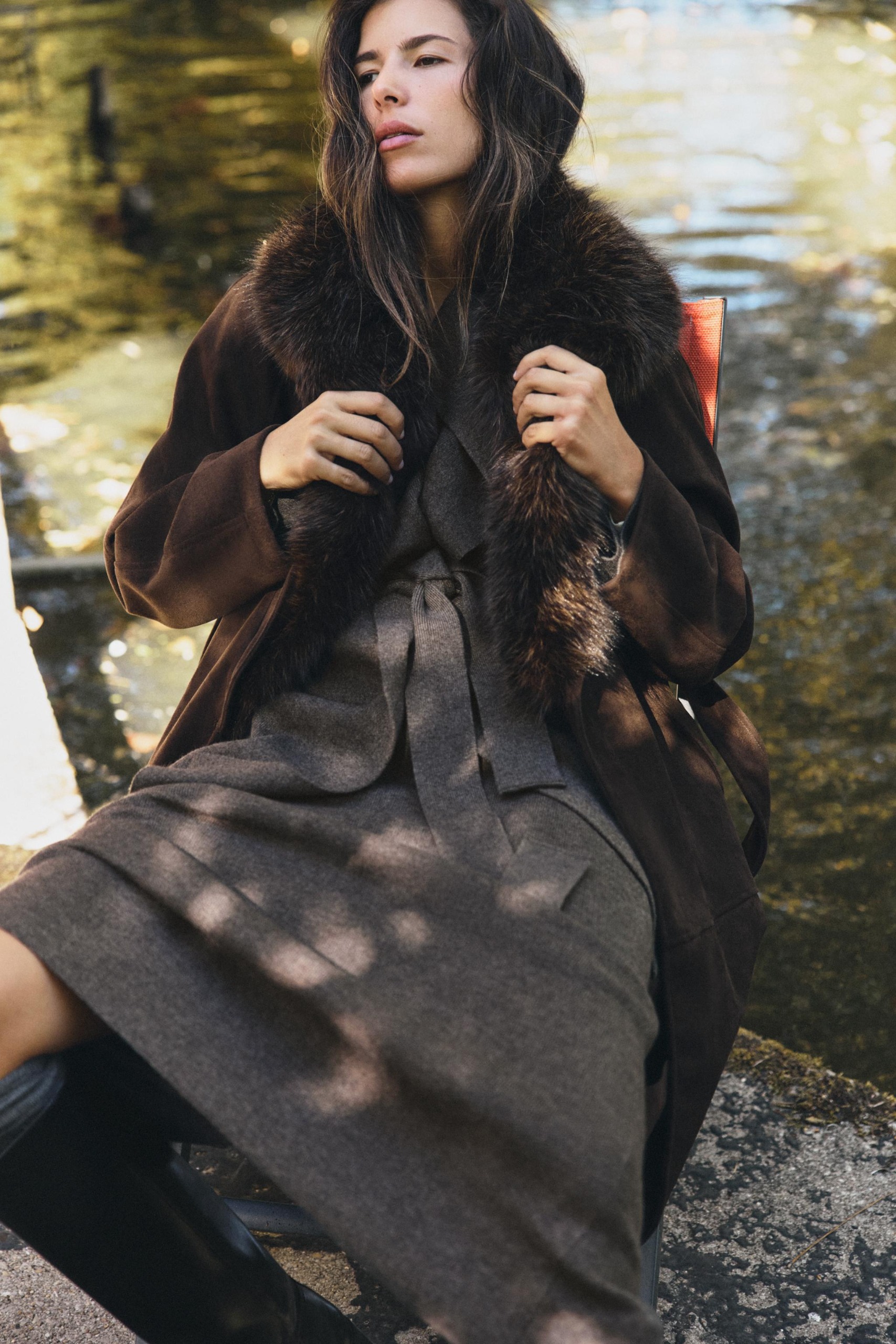 Faux Fur Collar Belted Coat - Brown - Xs