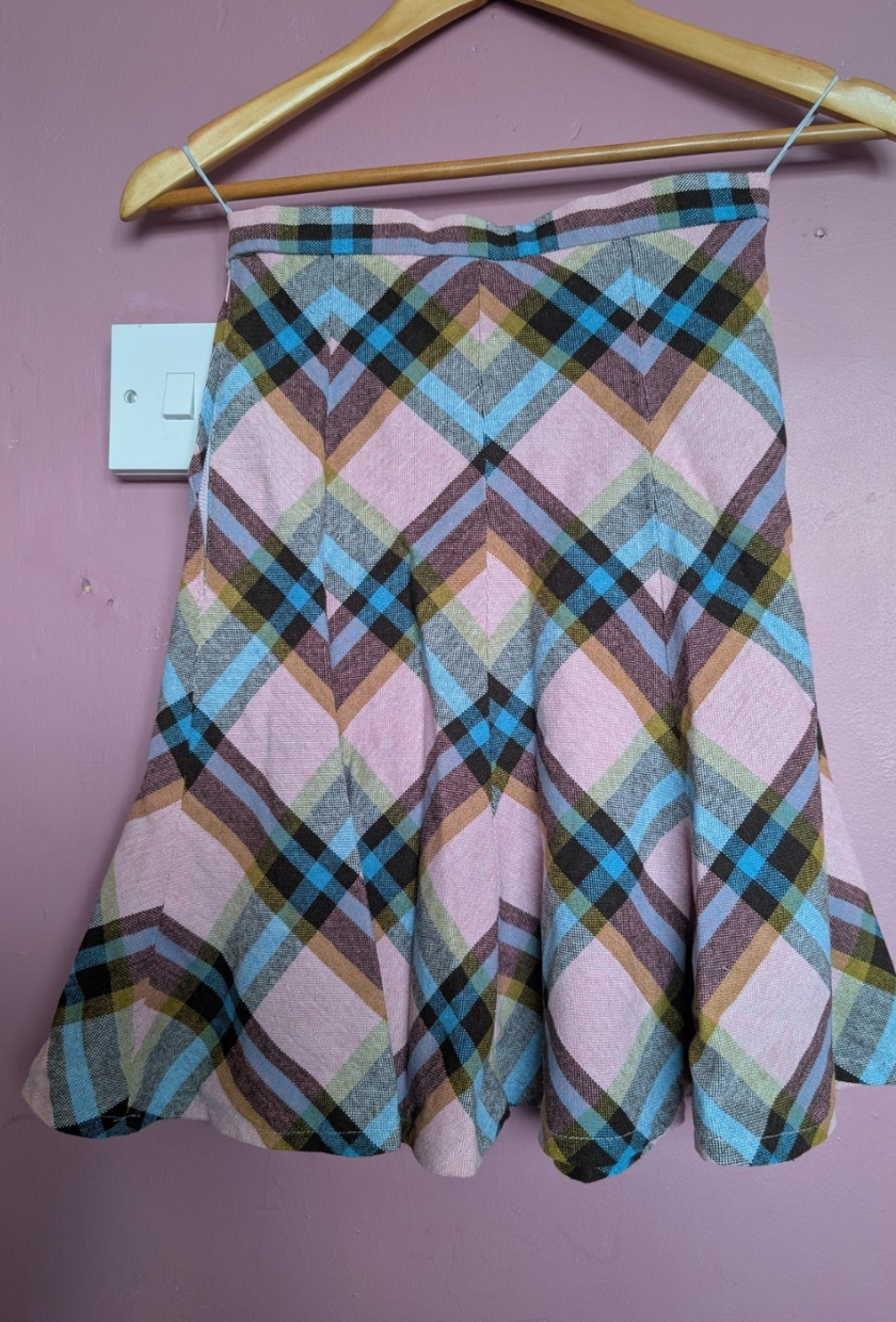 Mr Bennett London England, Plaid Mini Skirt