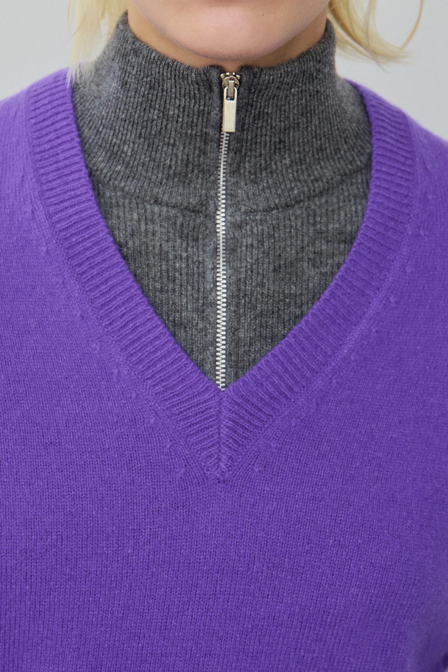 100% Wool Oversized Jumper - Violet - S