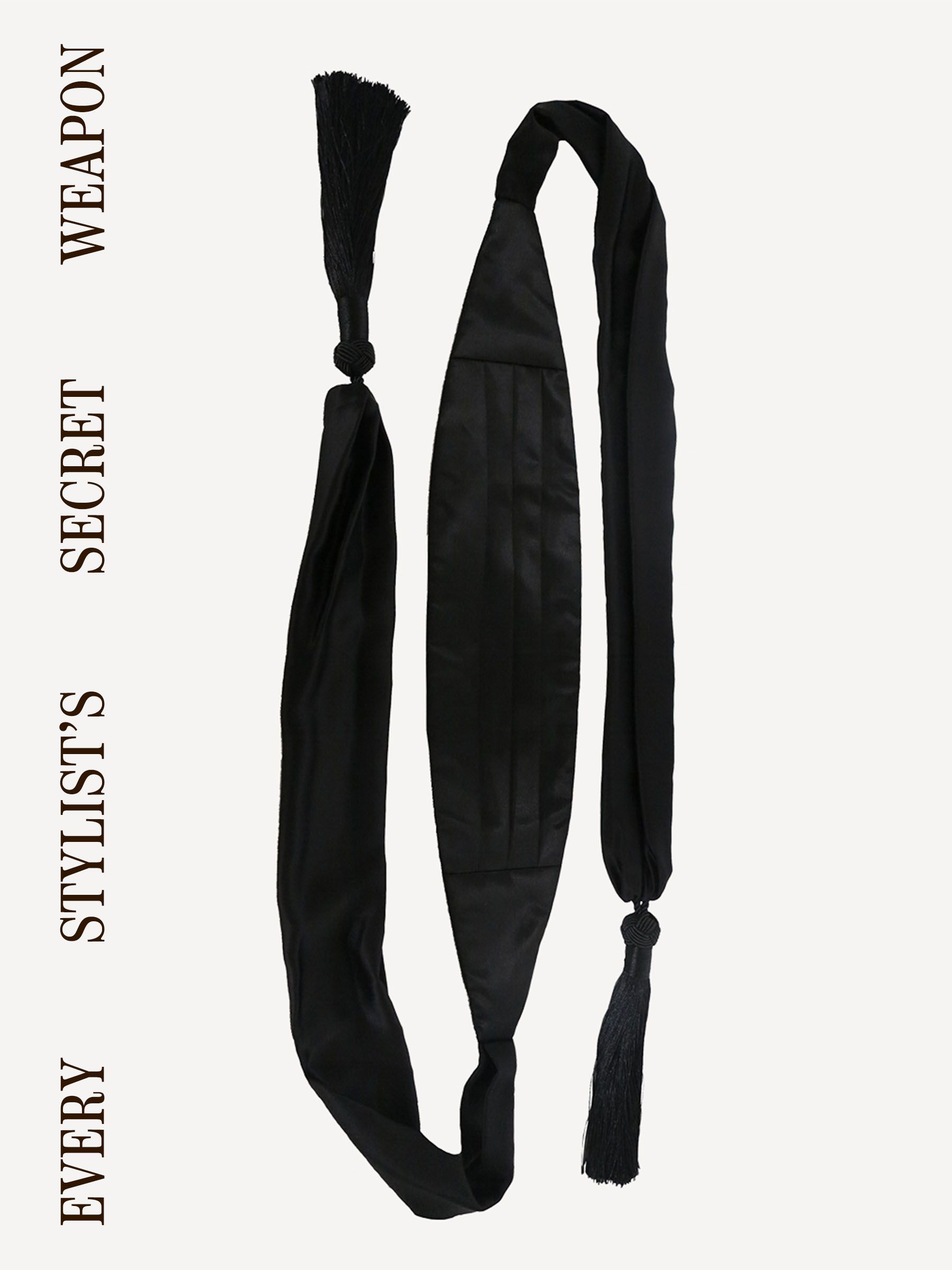 Black silk cummerbund by Atelier J&eacute;a