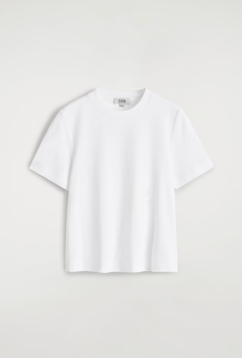 COS t-shirt.