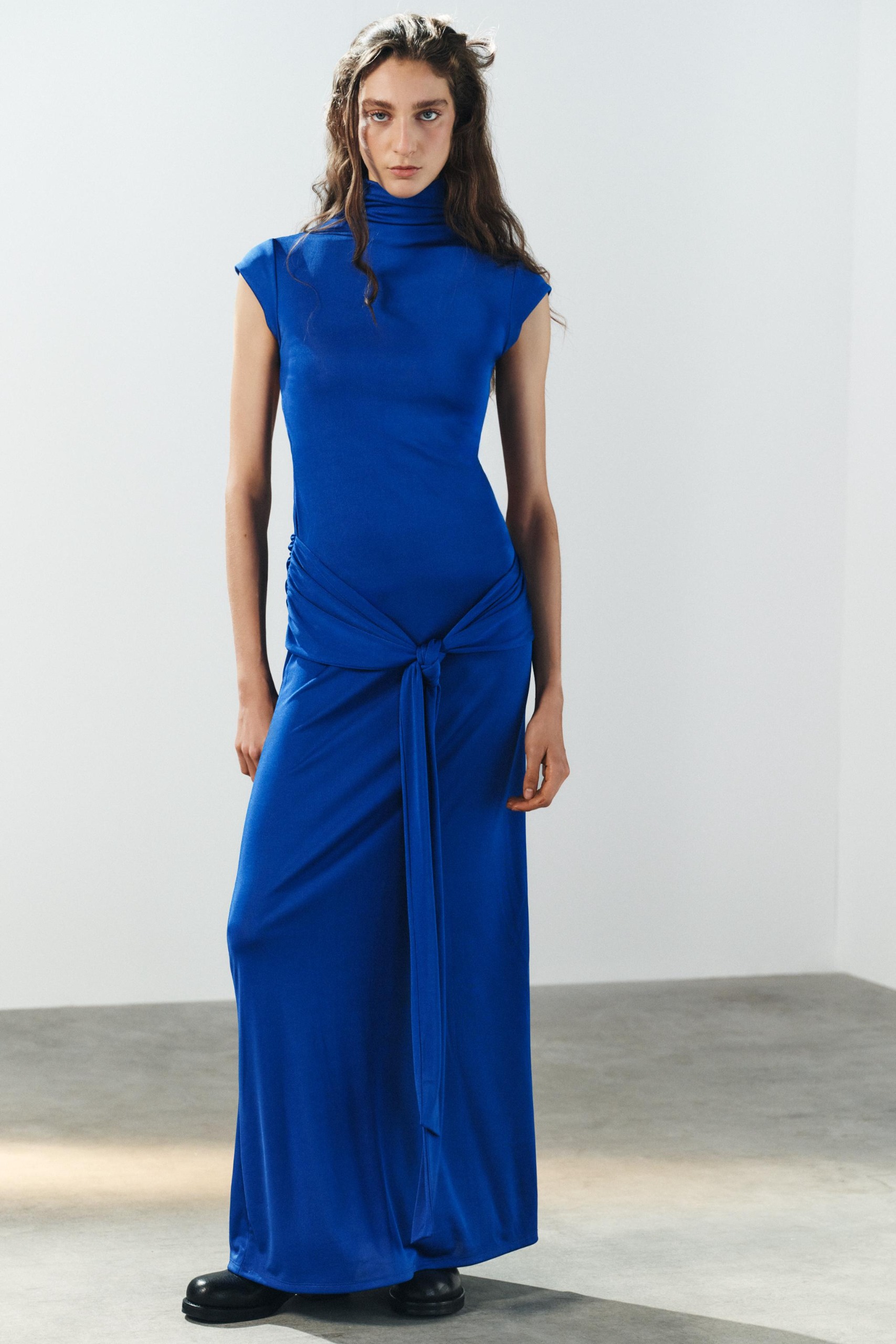 Long Dress With Tie and Opening - Bluish - Xs