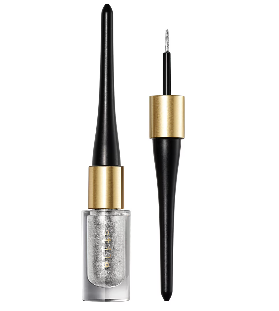 Stila, Revolve