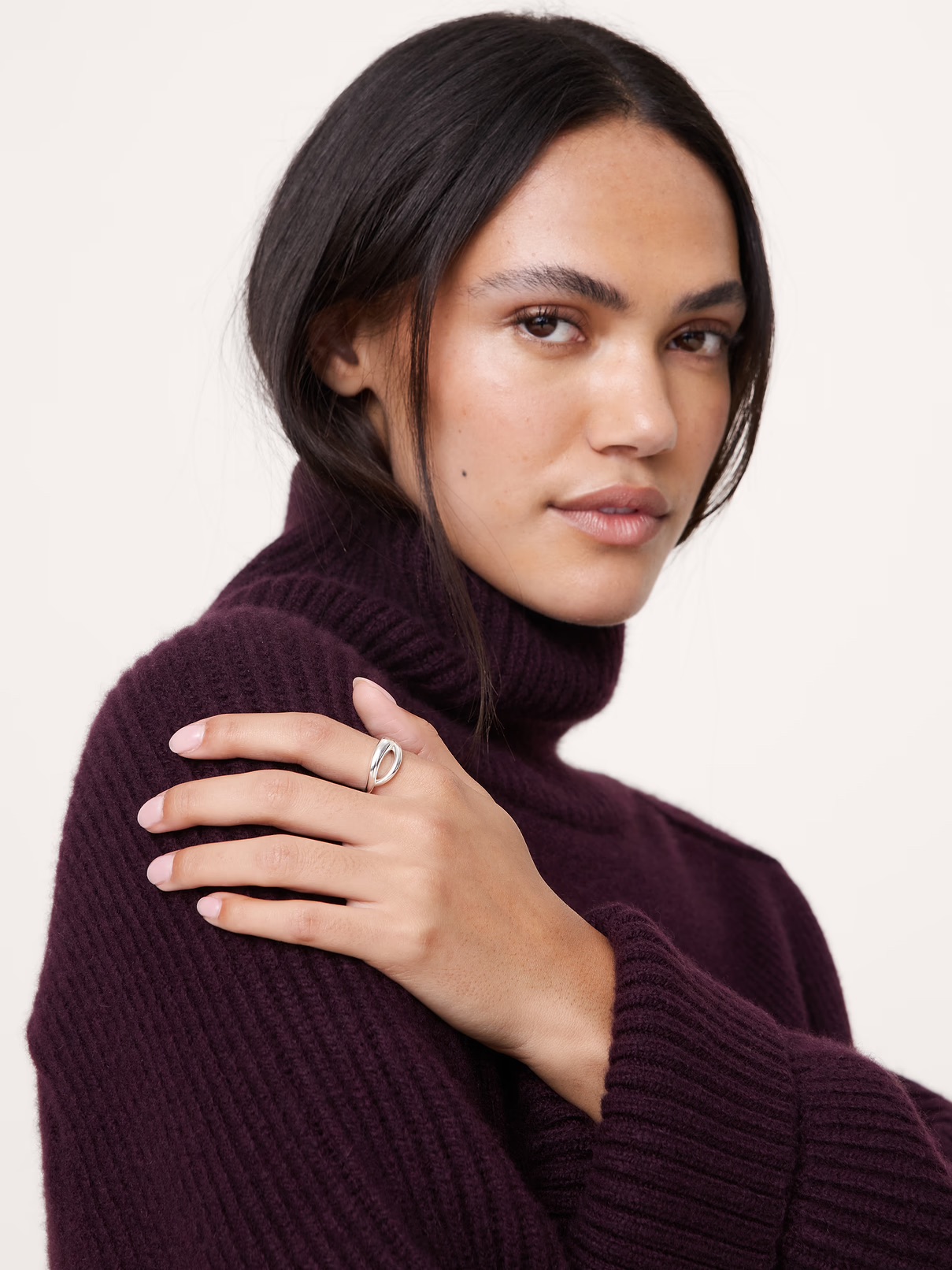 Banana Republic, Twisted Opening Ring