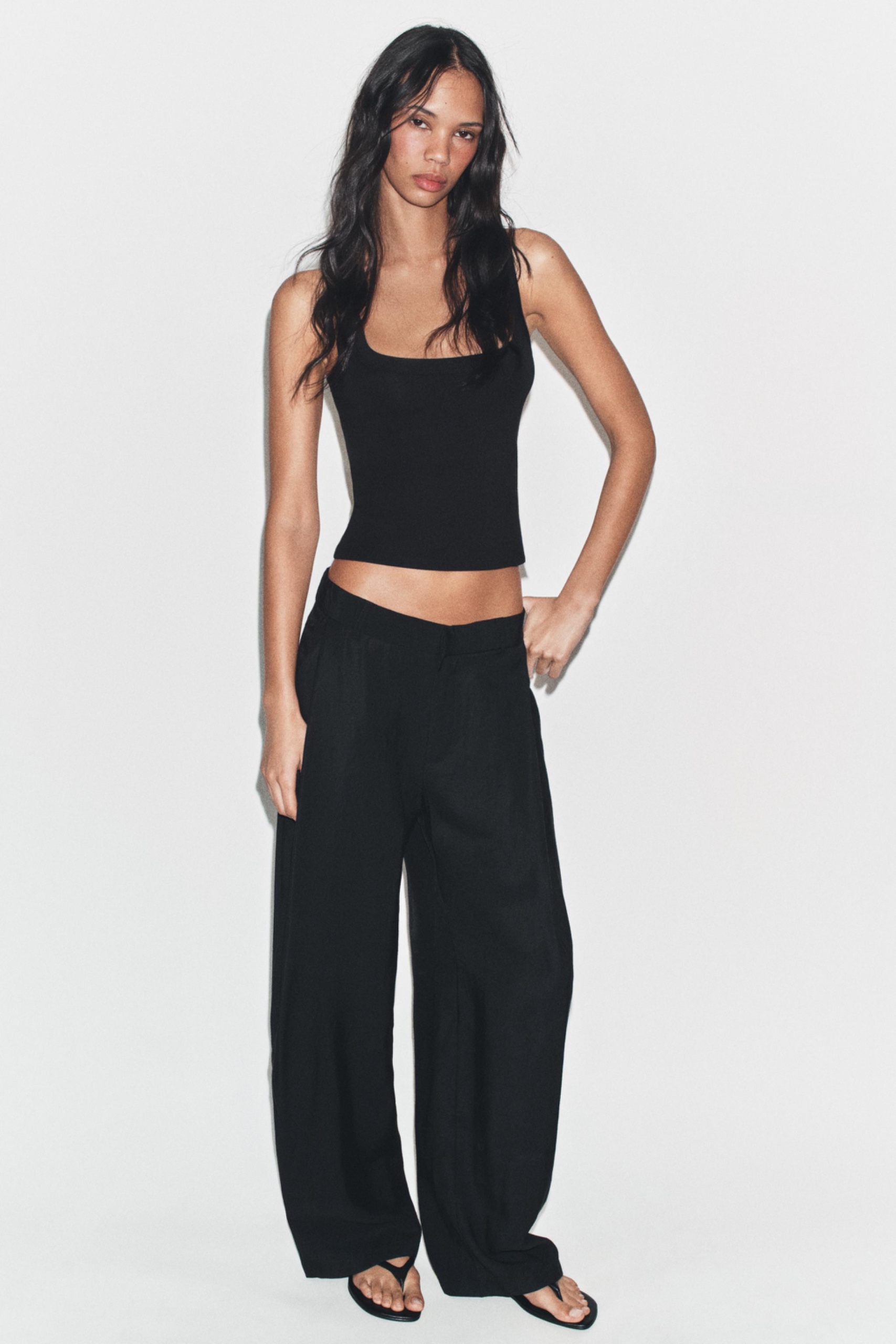Flowy Pleated Pants - Black - Xs
