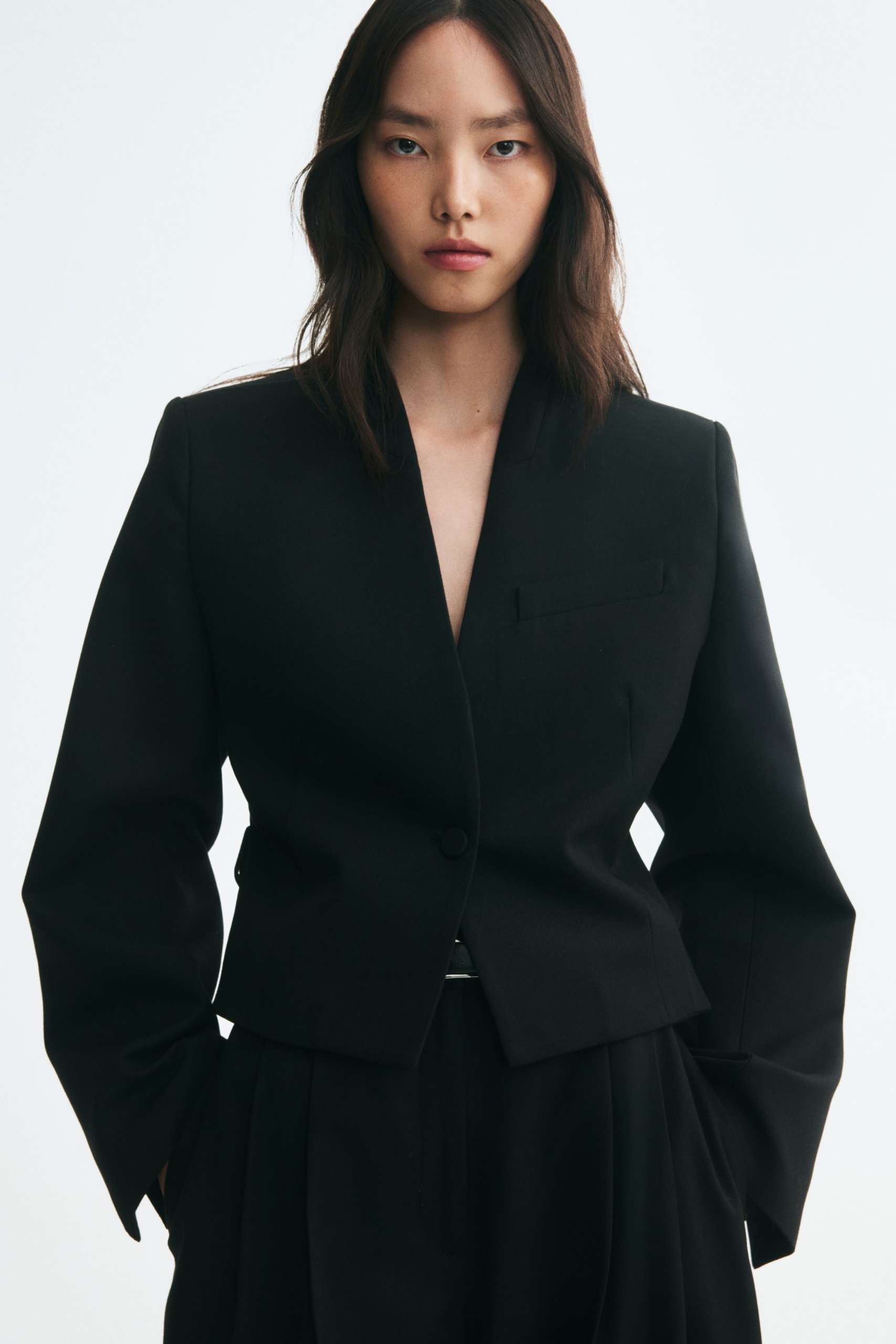 Cropped Belt-Detail Blazer