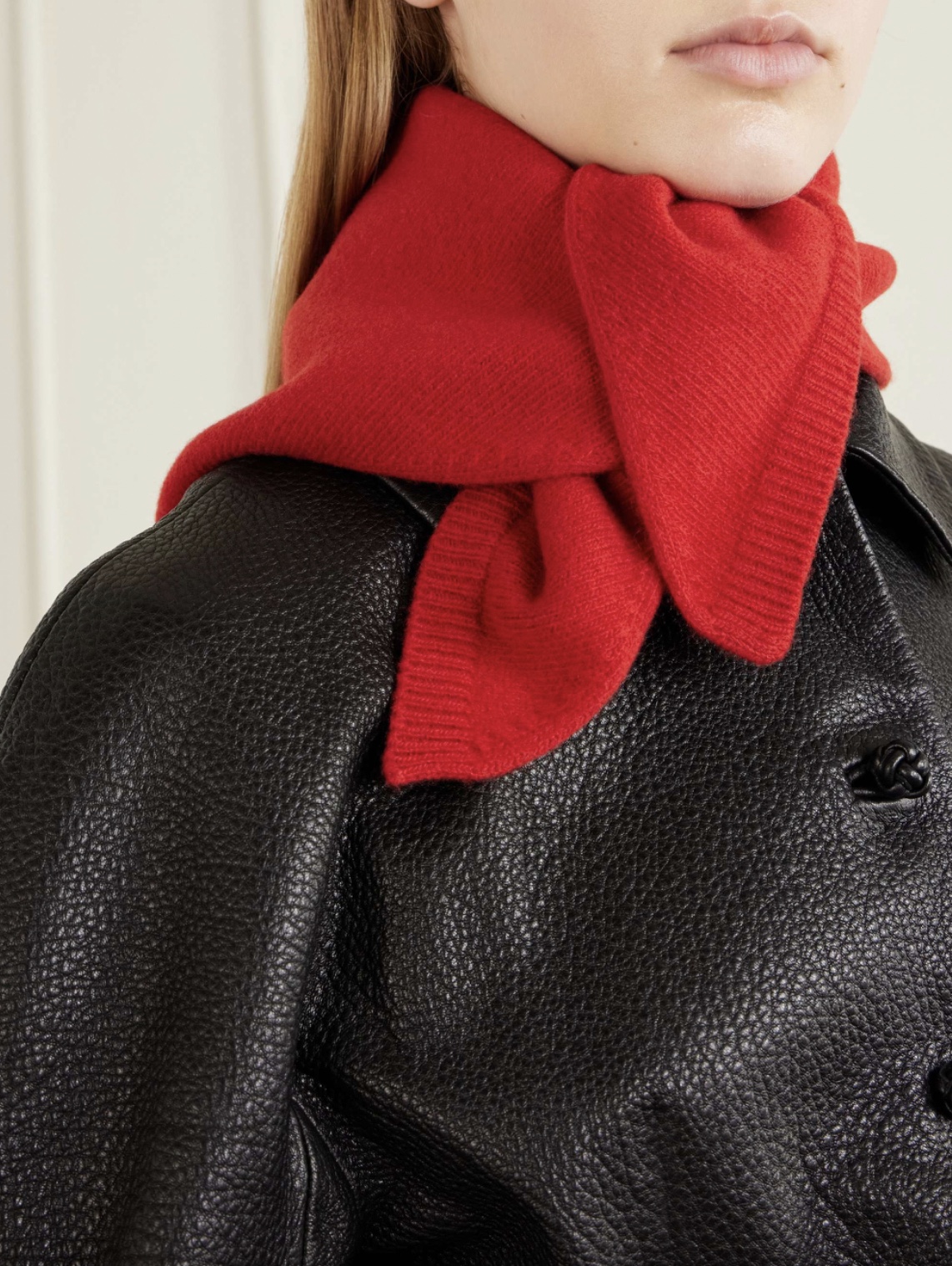R&oacute;he scarf
