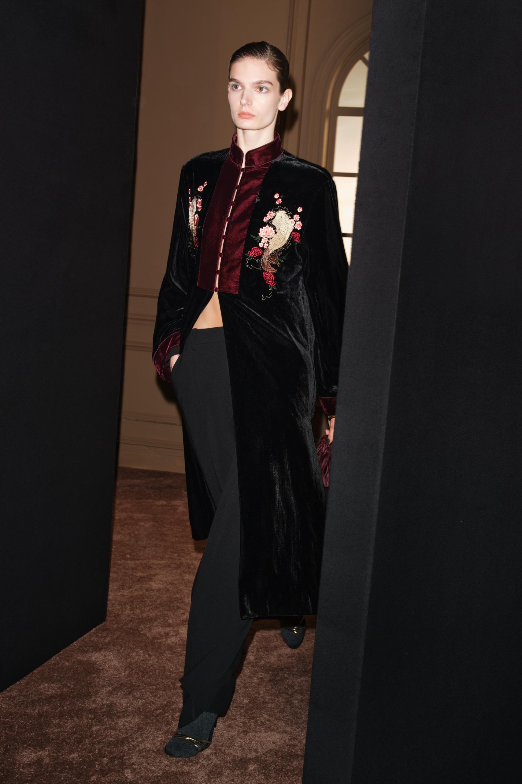 Zw Collection Embroidered Velvet Coat - Black - S