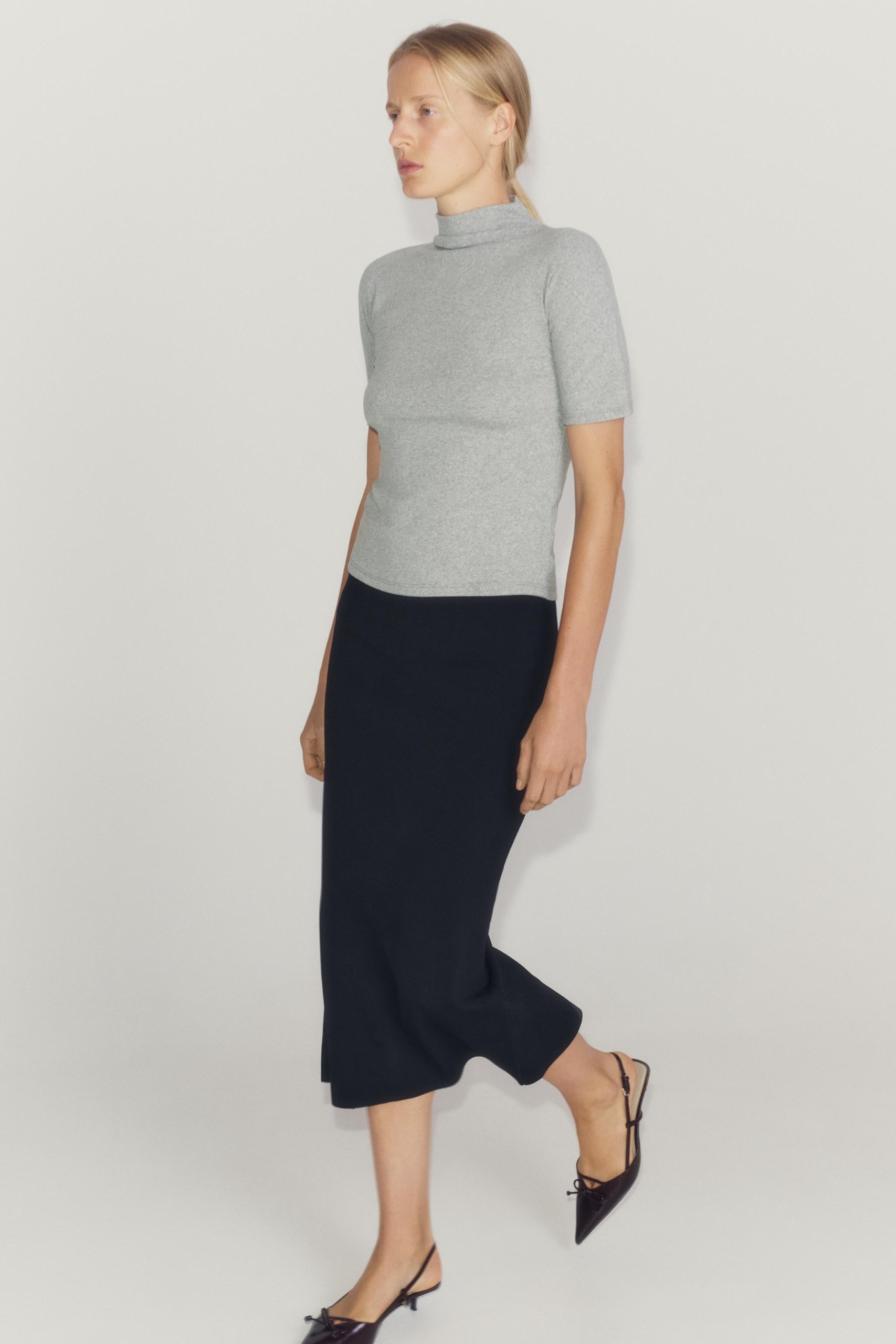 Buttoned Stand-Up Collar T-Shirt - Gray Marl - S
