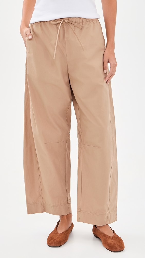 Elara Crop Barrel Pants - Trench Coat