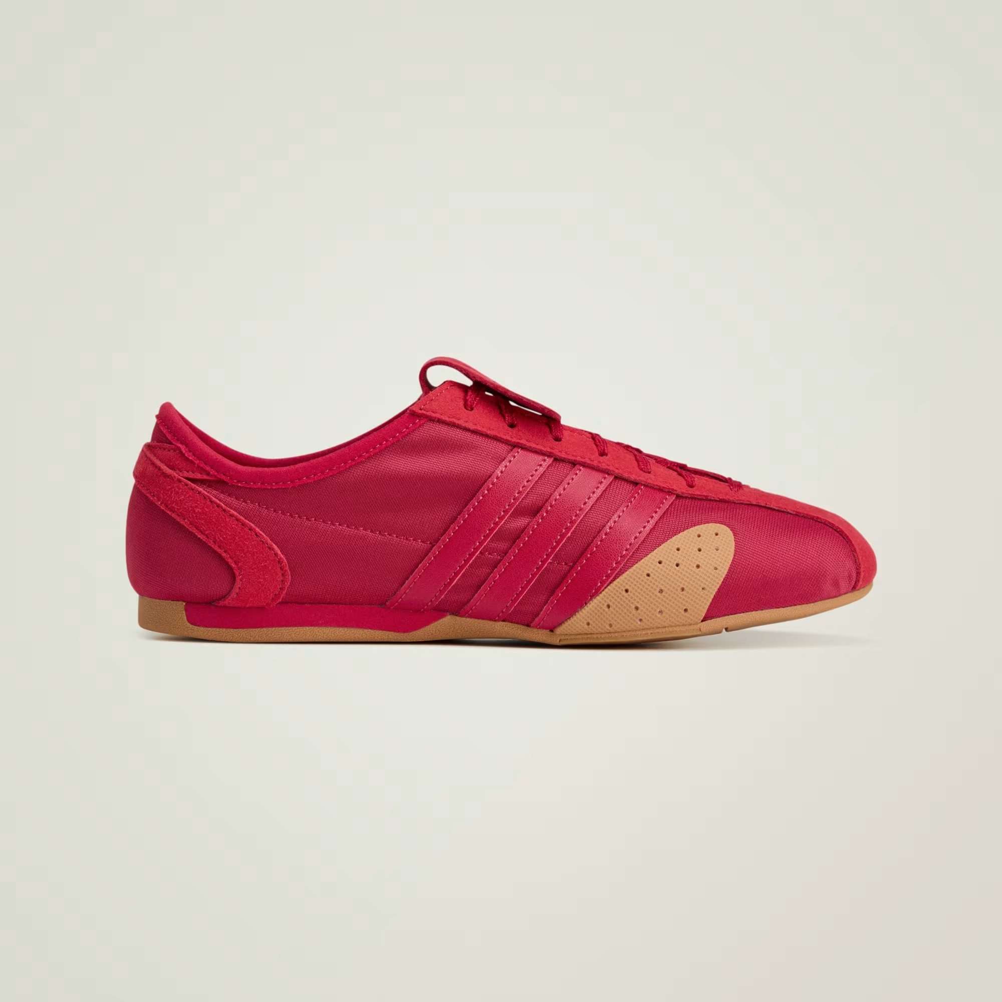 adidas,