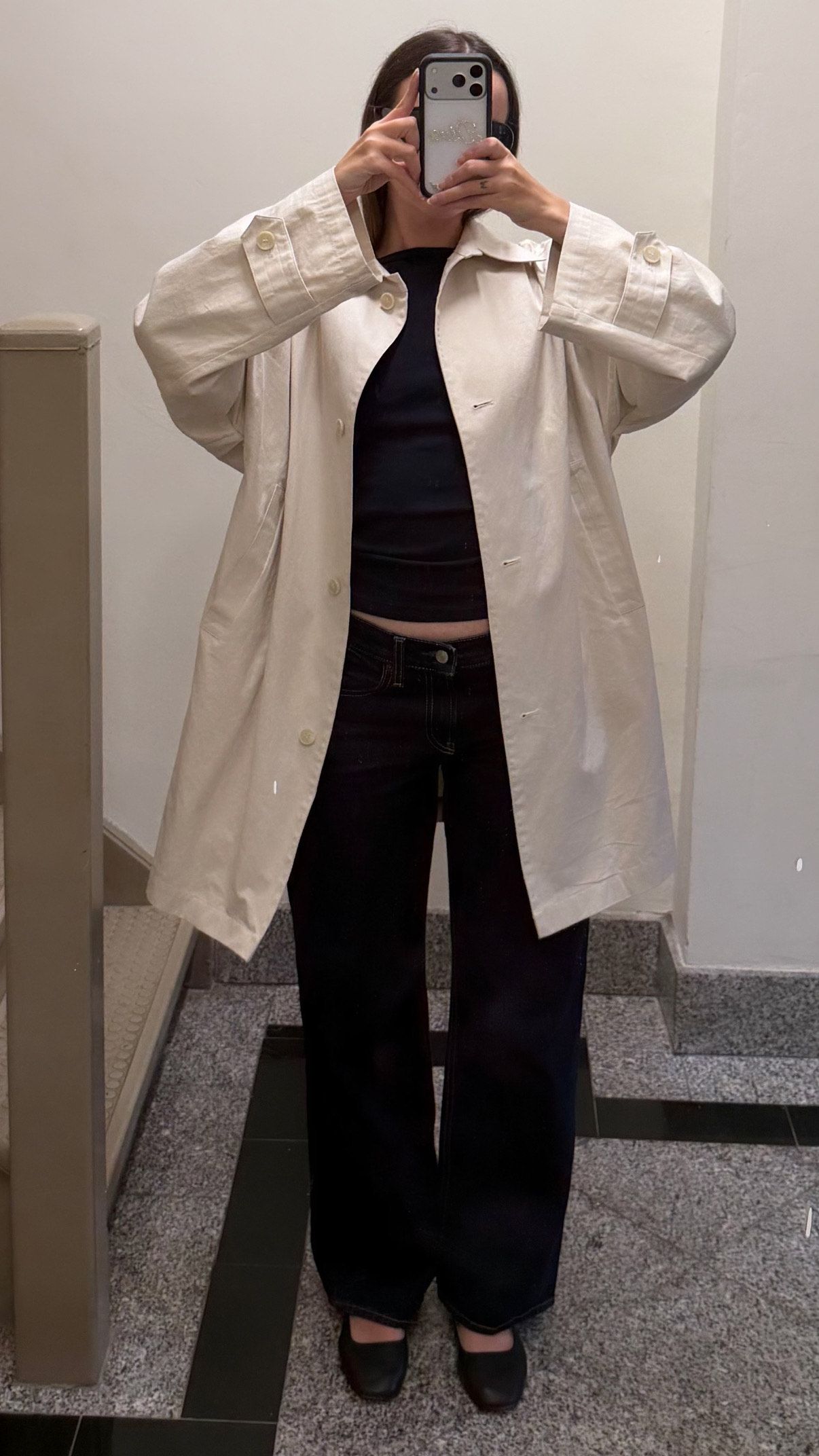 Audry Hiaoui wearing Hailey Bieber's Gap jeans.