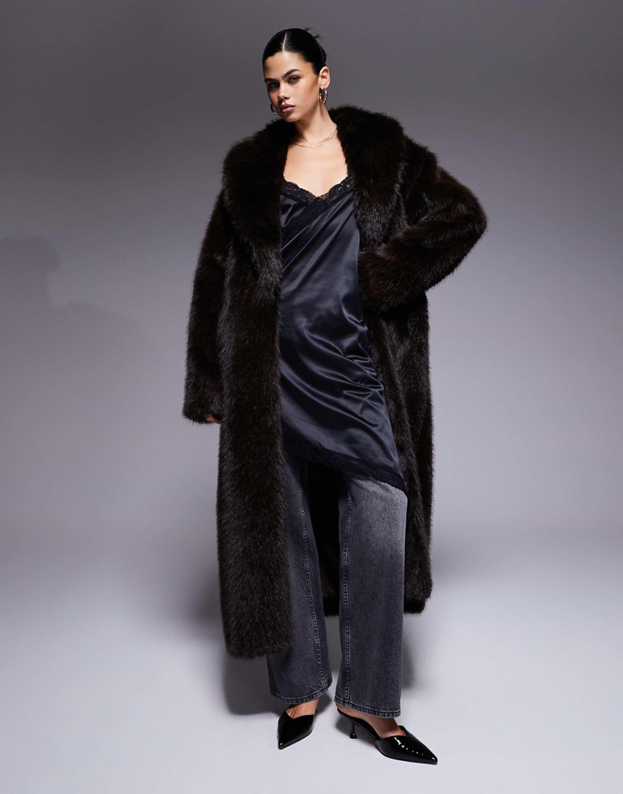 Aria Cove Oversized Collared Maxi Faux Fur Jacket in Chocolate