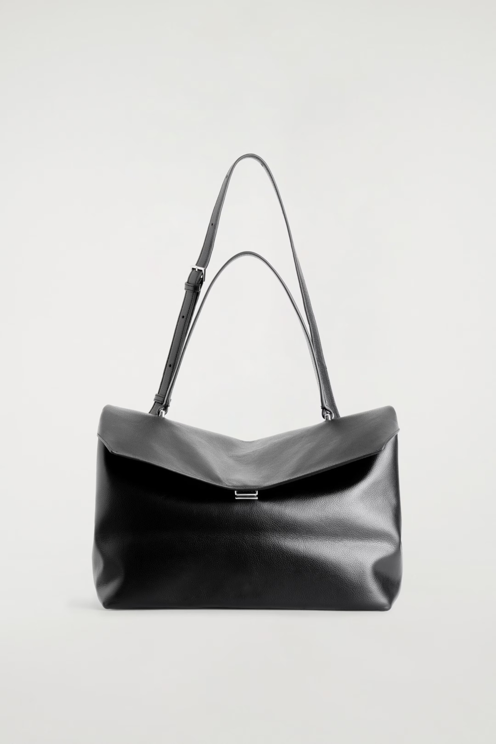 COS, Trullo Flap Bag