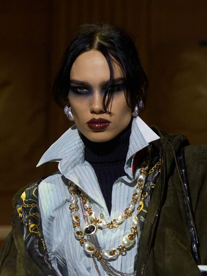 A close-up of the makeup look on the runway at the Gucci S/S 27 show