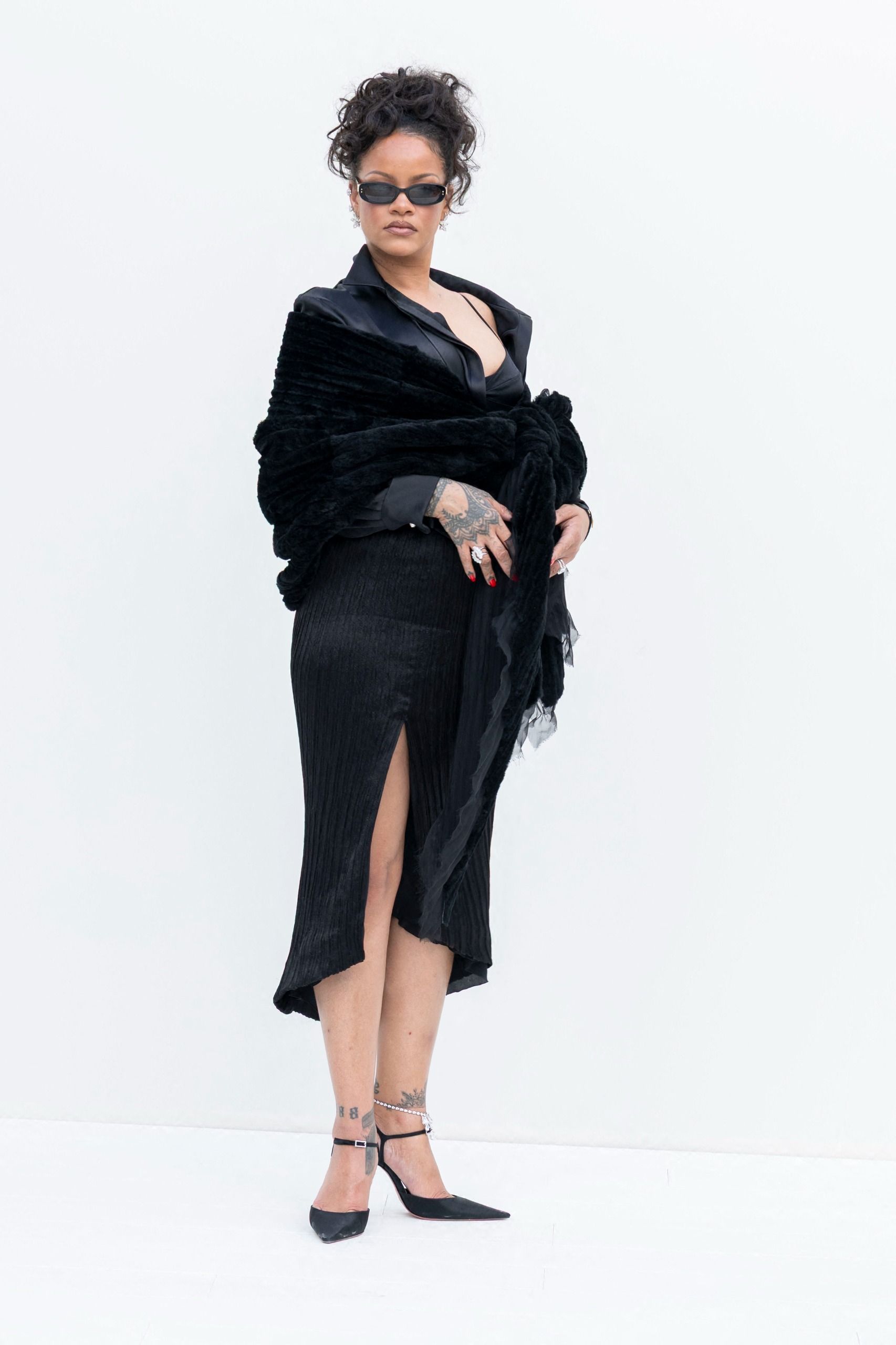 rihanna at the dior spring 2027 show.
