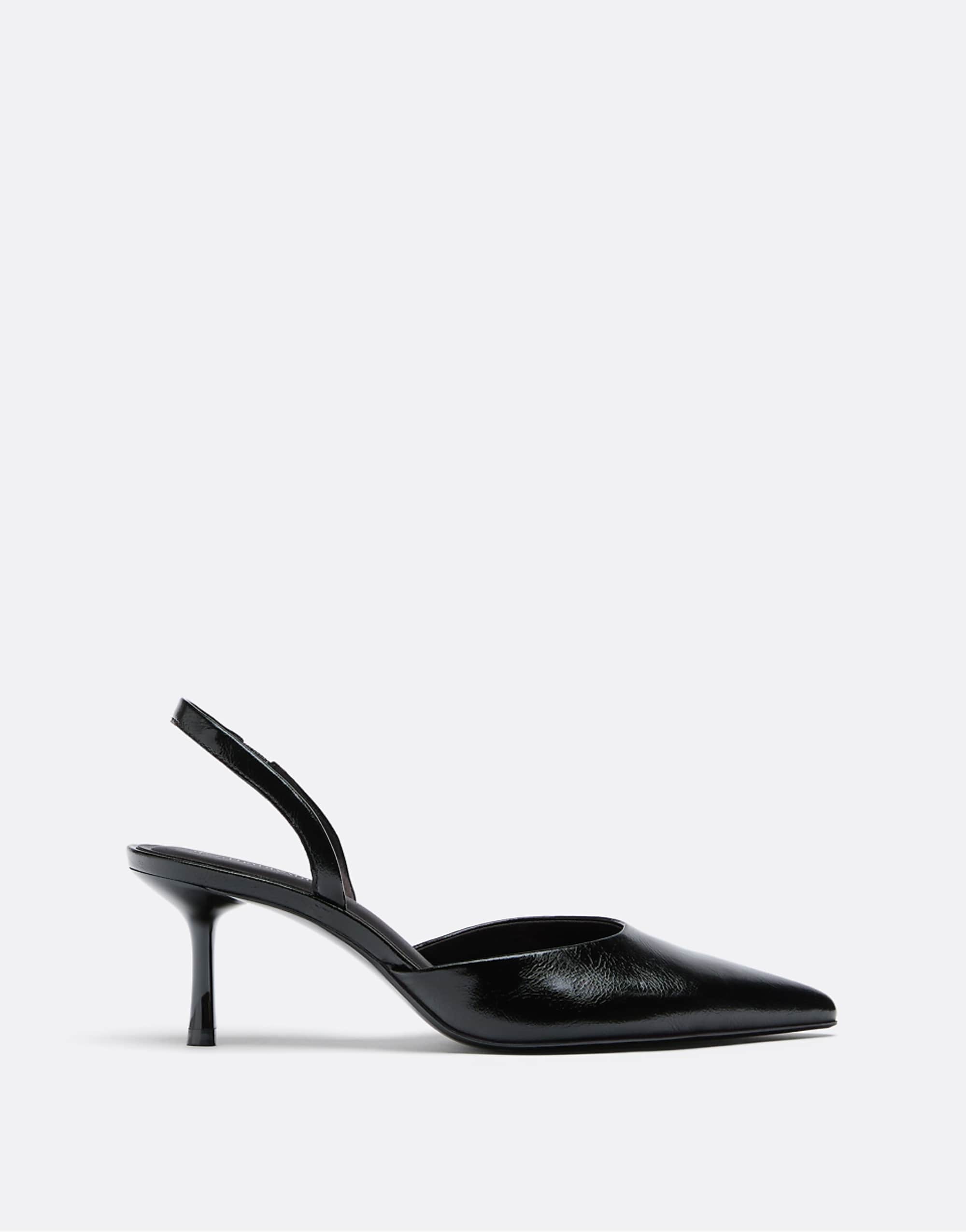 Stradivarius Basic Stiletto Heels in Black