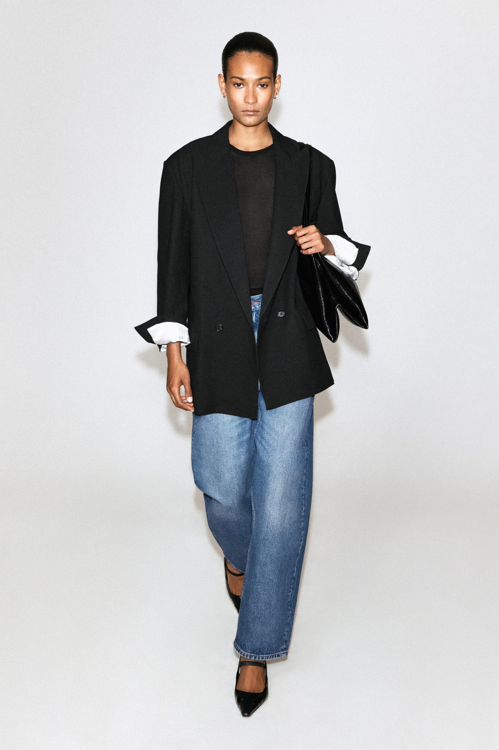 Bay Barrel-Leg Jeans