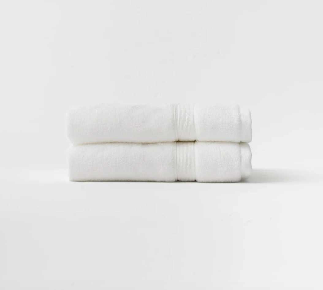 Cozy Earth, Luxe Hand Towels - Light Grey