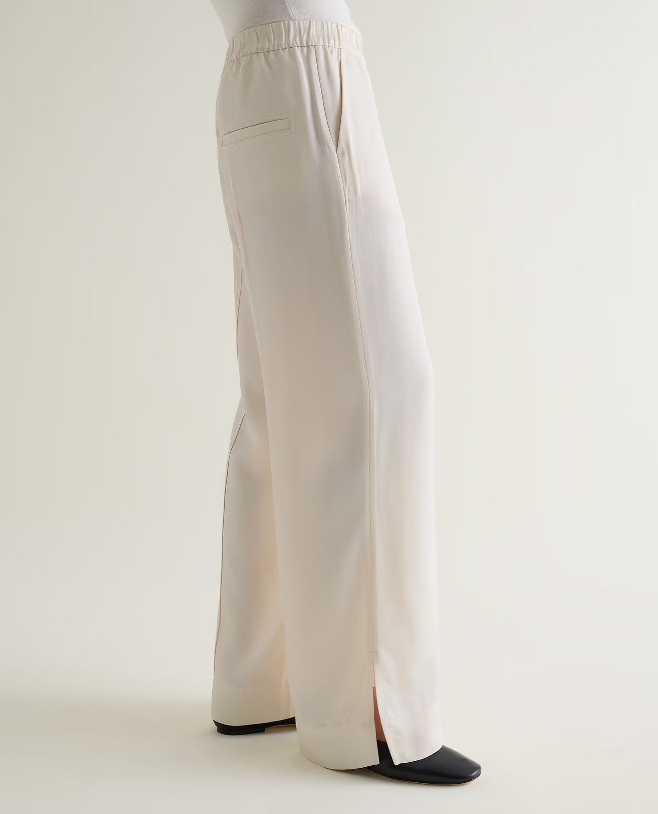 Rise & Fall, Women's Naia&trade; Tailored Track Trouser
