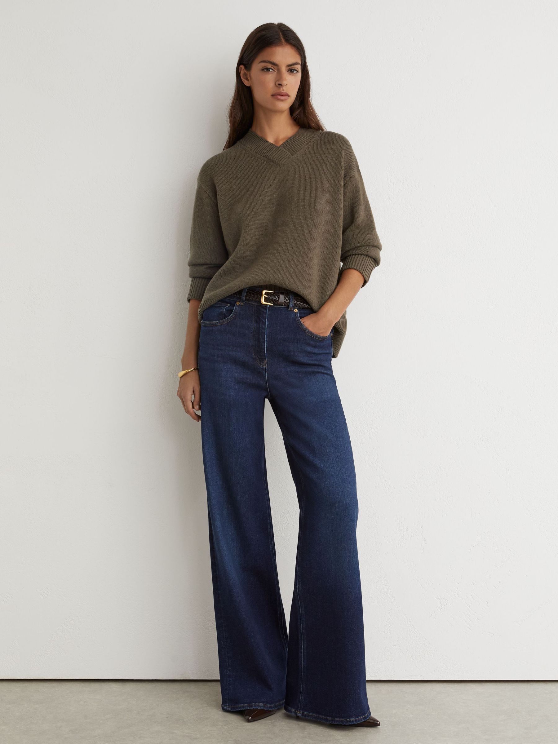 Wool-Cashmere V-Neck Jumper in Khaki Green - Size X-Small