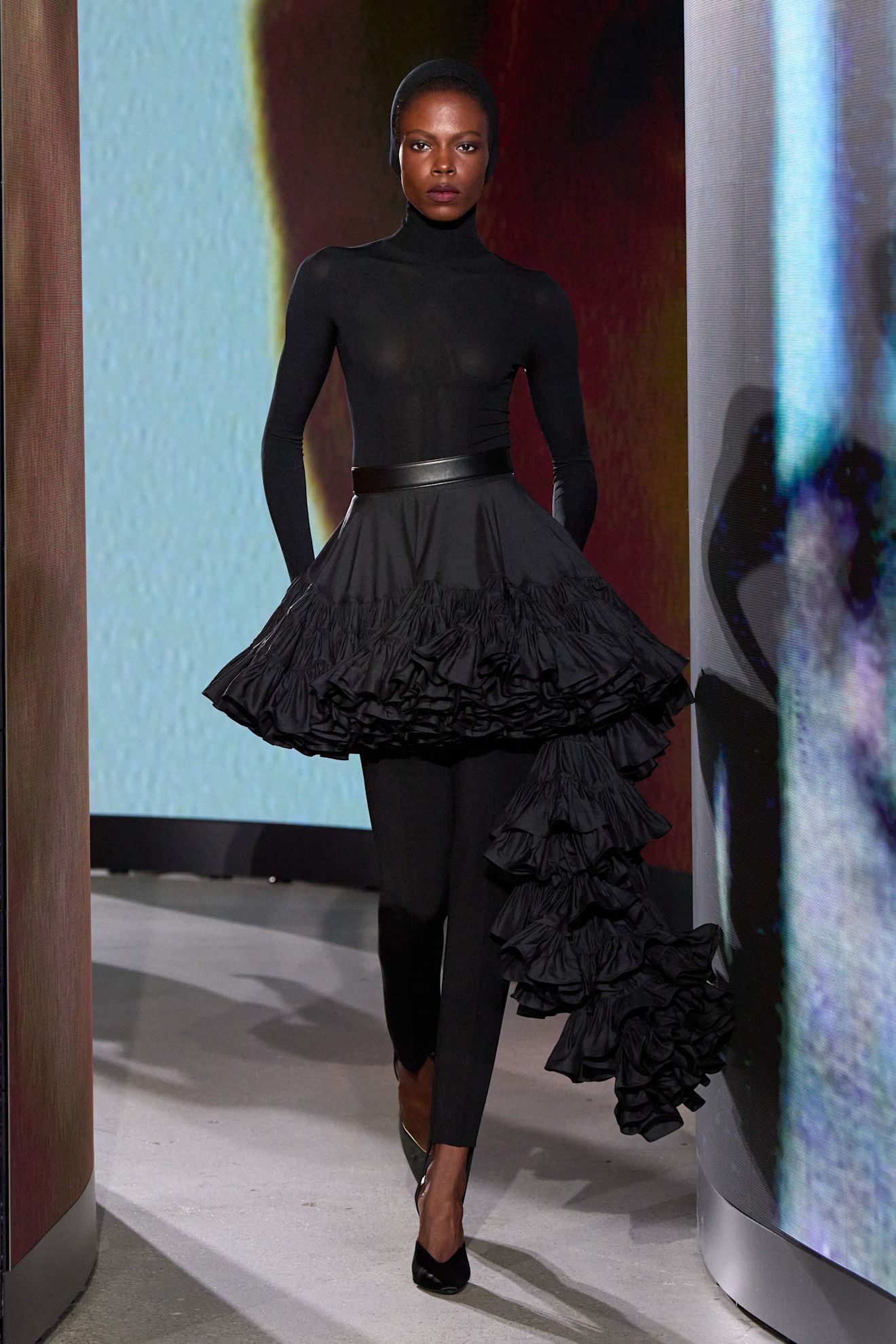 A model walking in the Alaïa spring/summer 2027 show during Paris Fashion Week.