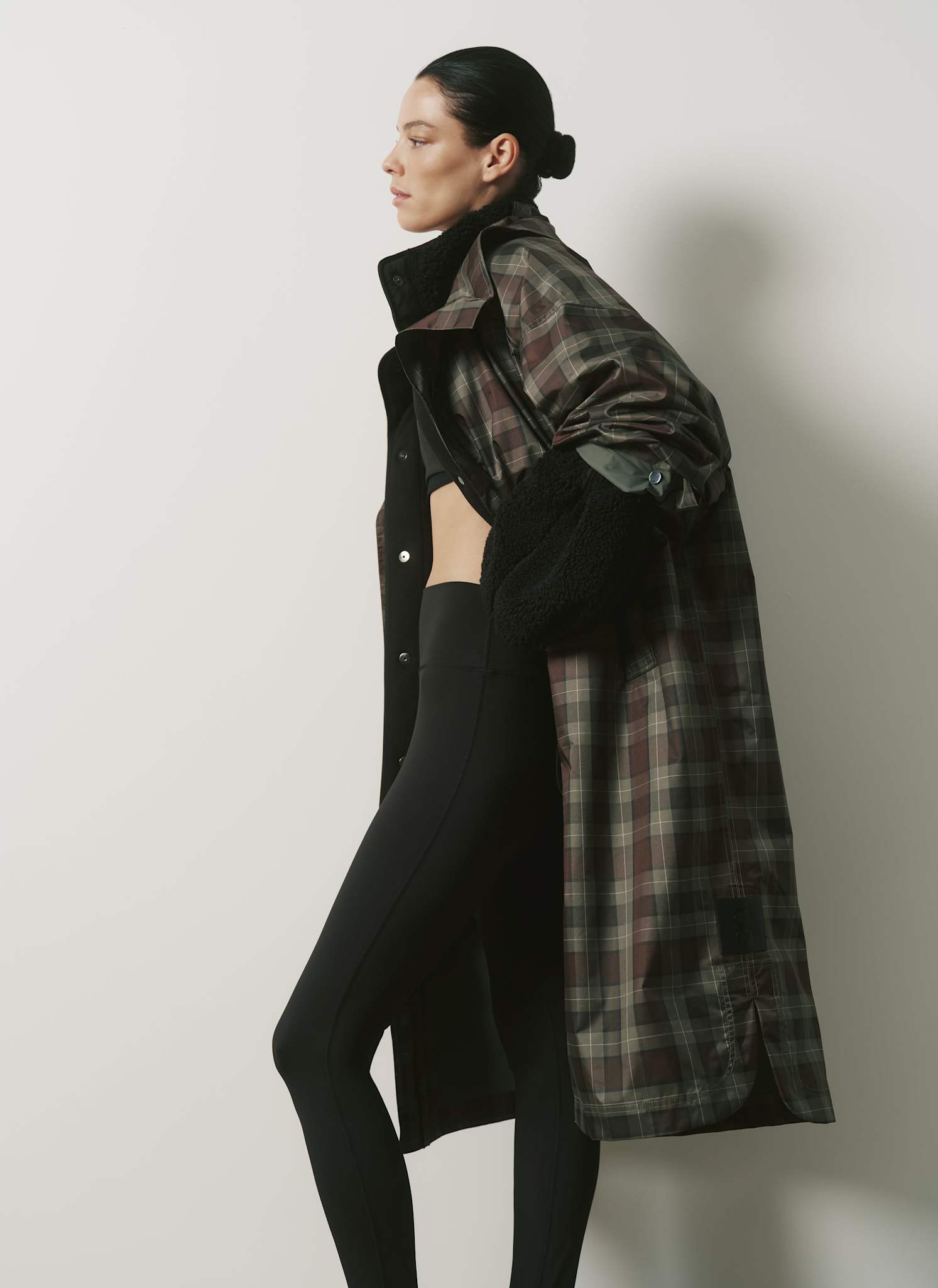 Black Motion Form Legging